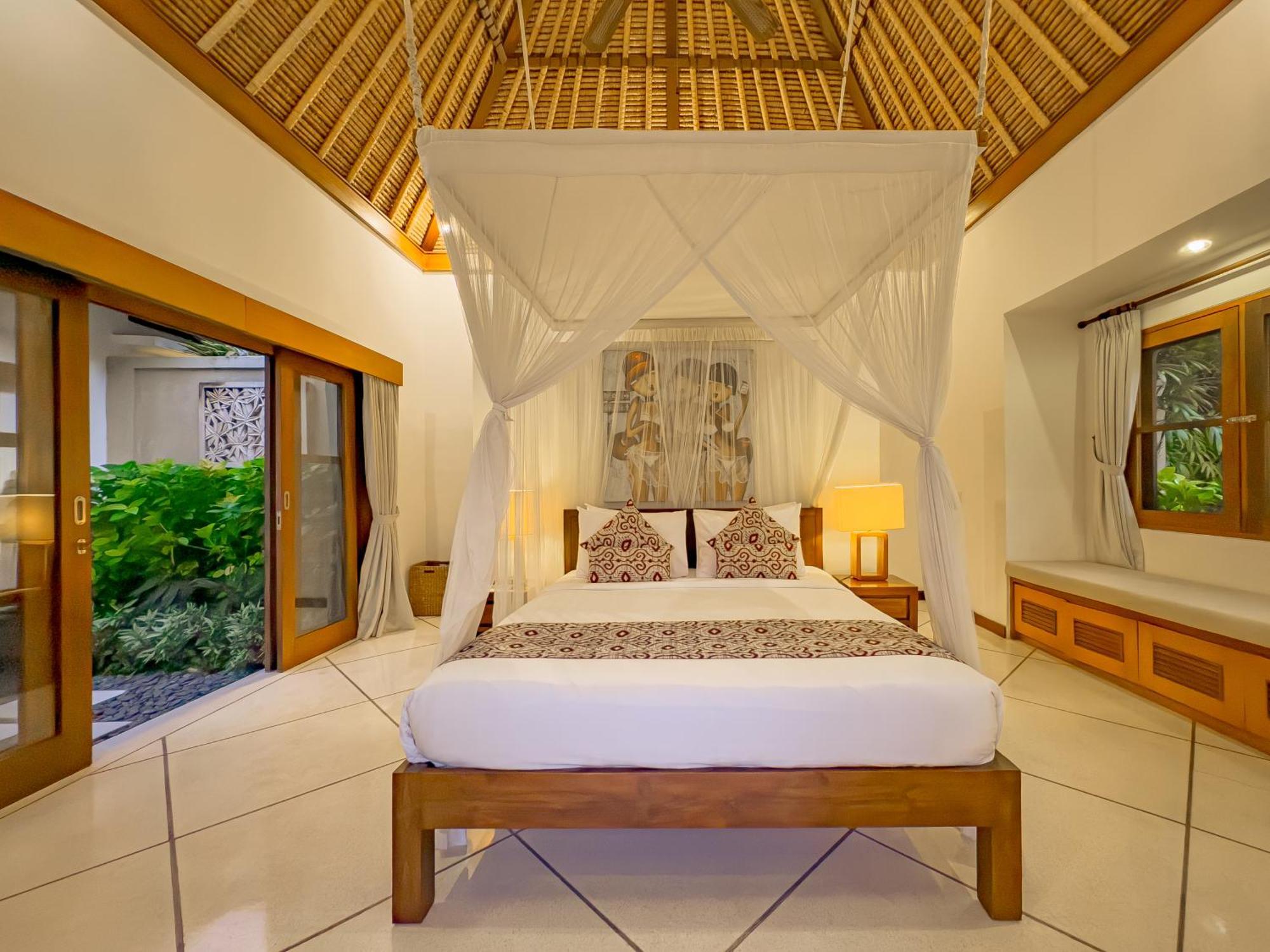 Villa Bugis Drupadi Seminyak Δωμάτιο φωτογραφία