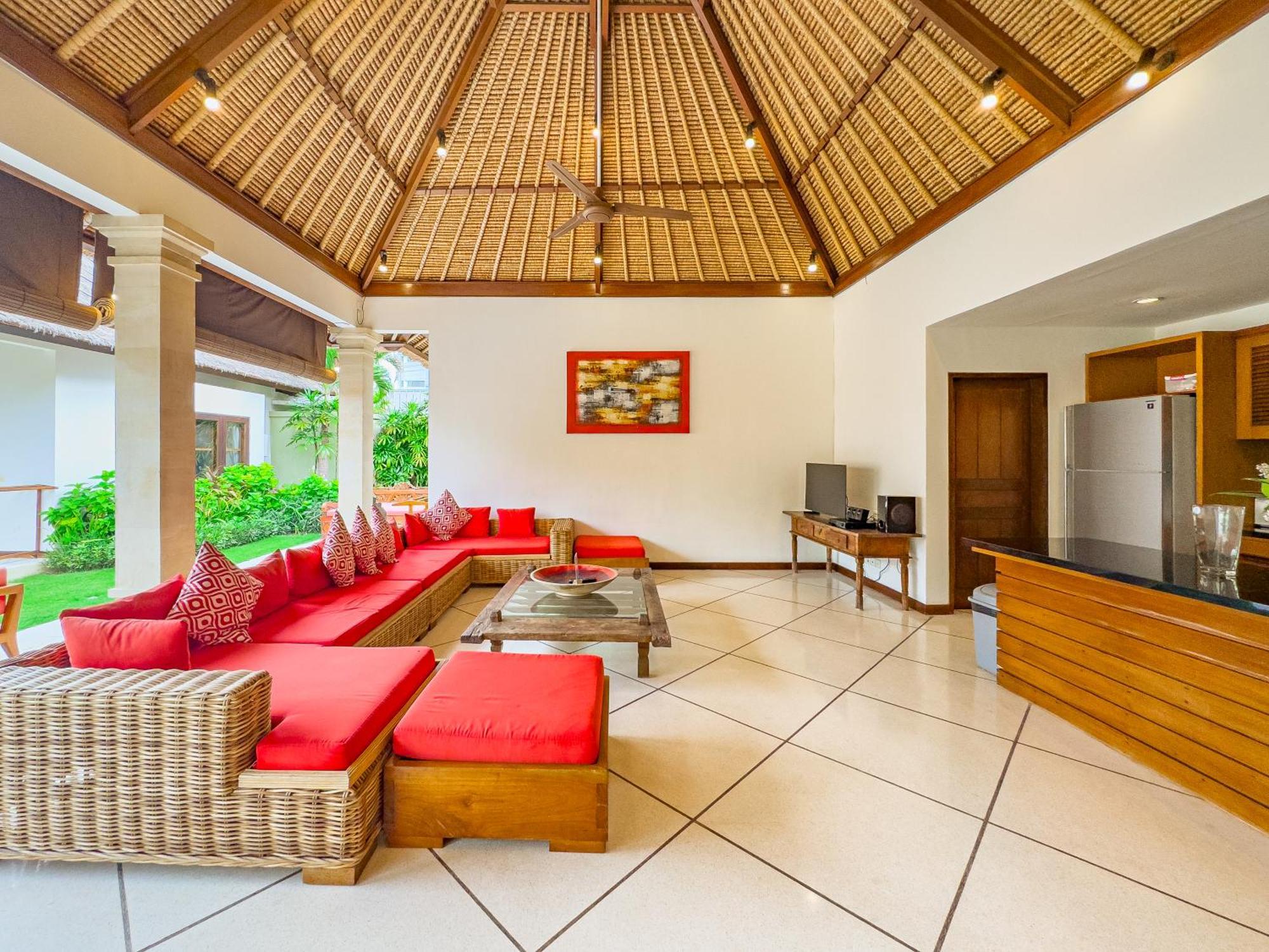 Villa Bugis Drupadi Seminyak Δωμάτιο φωτογραφία