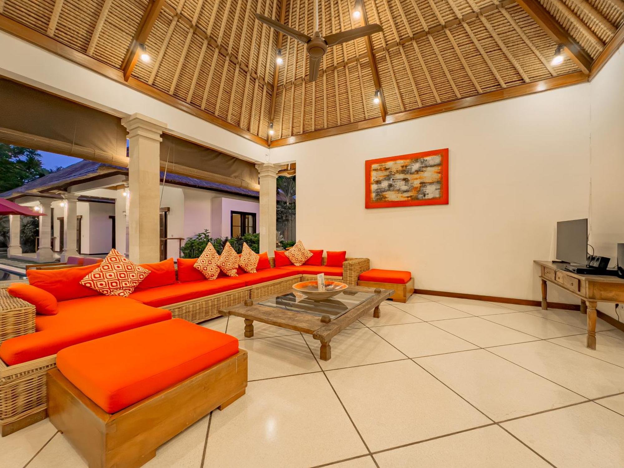 Villa Bugis Drupadi Seminyak Δωμάτιο φωτογραφία