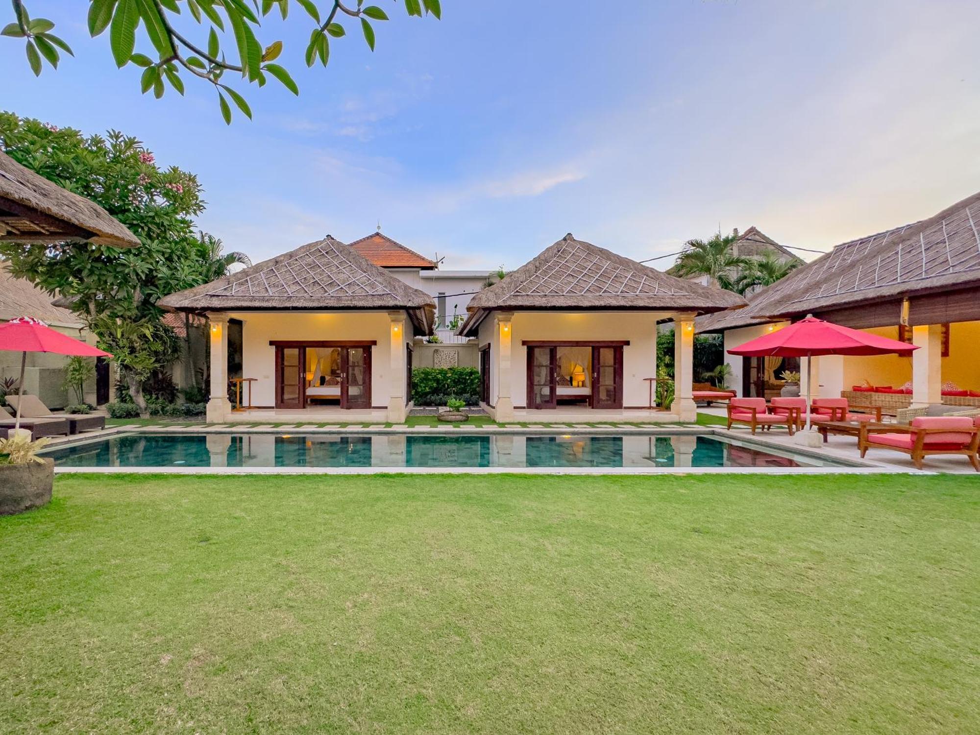 Villa Bugis Drupadi Seminyak Δωμάτιο φωτογραφία