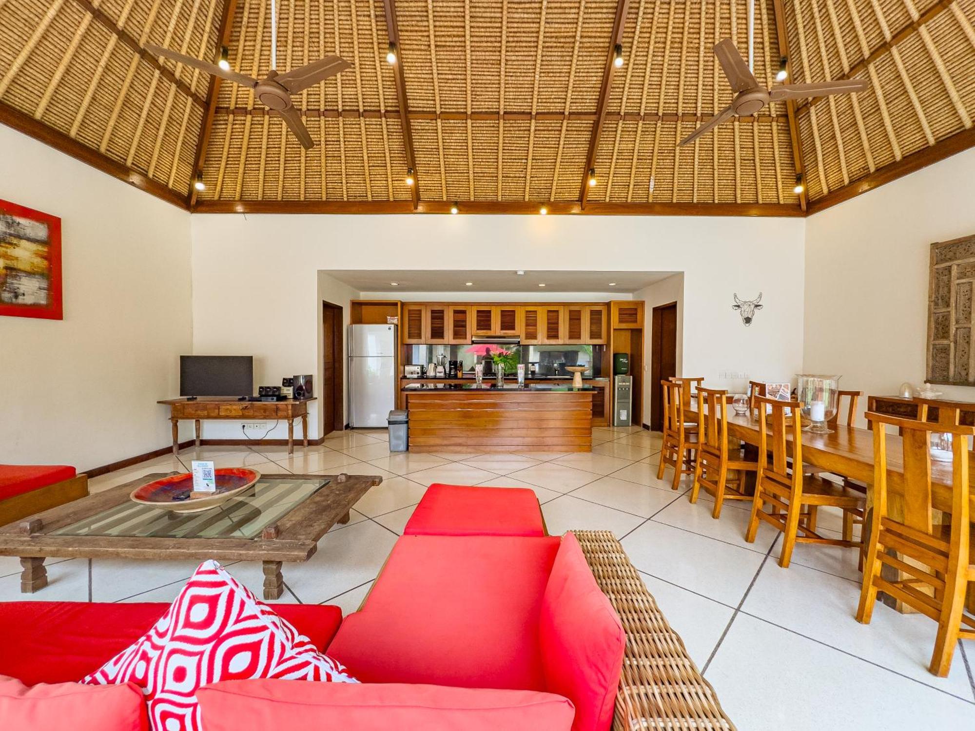Villa Bugis Drupadi Seminyak Δωμάτιο φωτογραφία