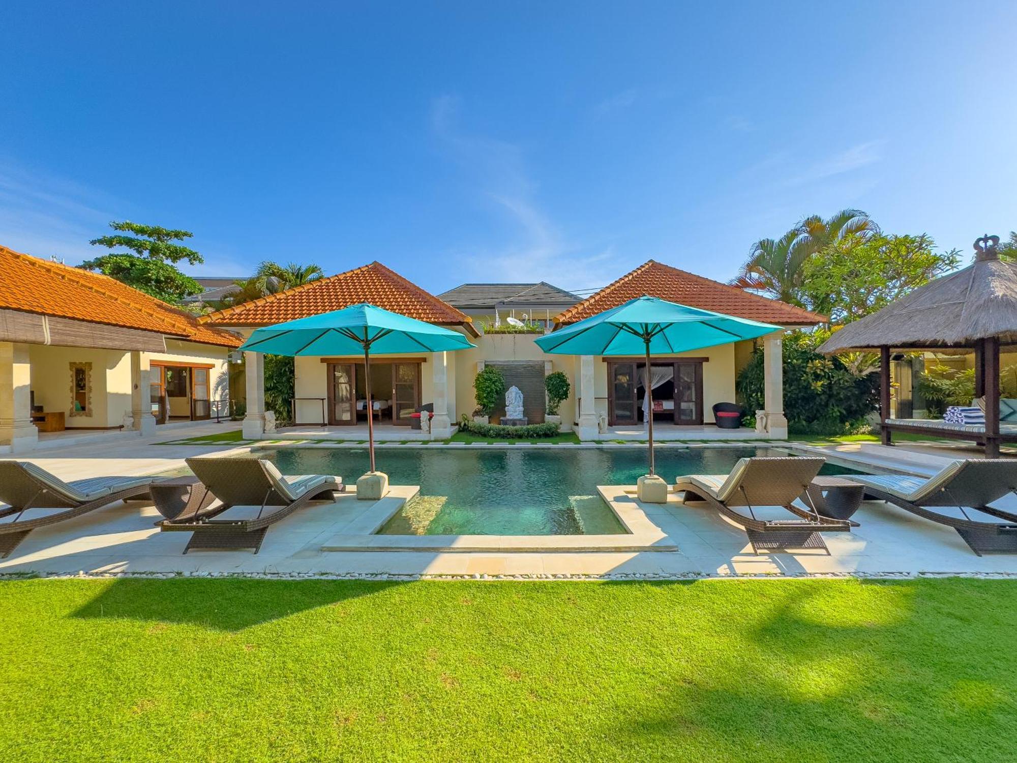 Villa Bugis Drupadi Seminyak Δωμάτιο φωτογραφία