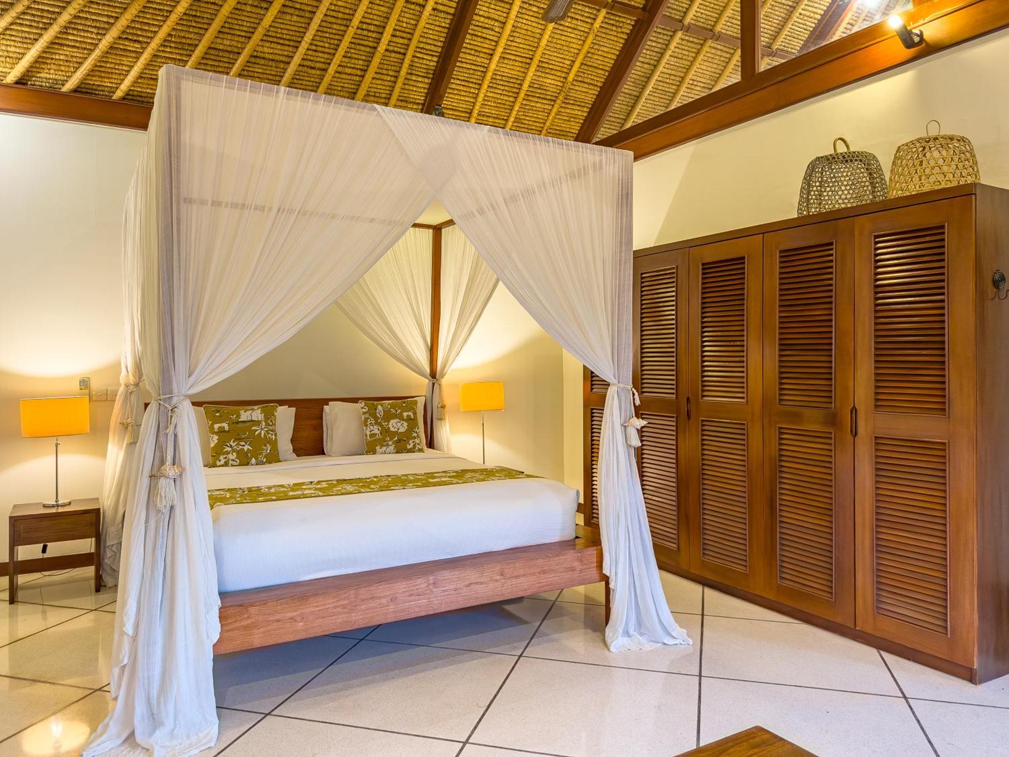 Villa Bugis Drupadi Seminyak Δωμάτιο φωτογραφία